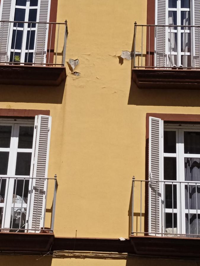 Apartamento Casco Antiguo Exterior Unico En Segunda Planta En Un Edificio De De Dos Plantas Séville Extérieur photo
