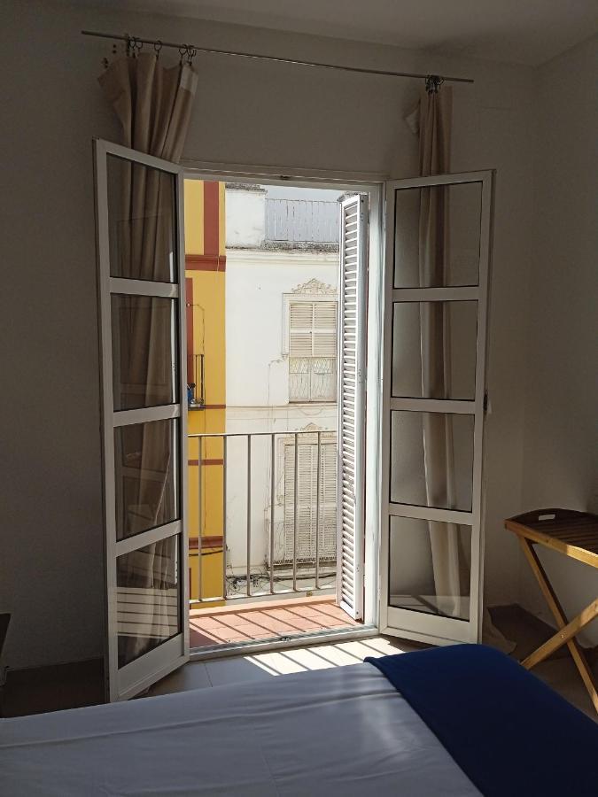 Apartamento Casco Antiguo Exterior Unico En Segunda Planta En Un Edificio De De Dos Plantas Séville Extérieur photo
